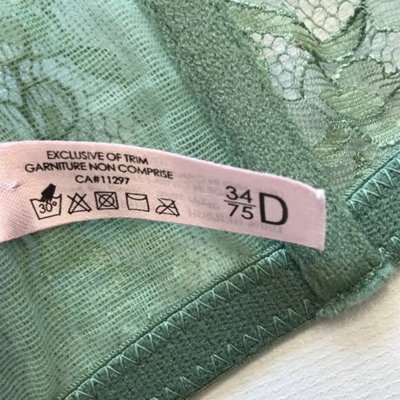 La Vie En Rose lacy convertible bra Sz 34 D - Picture 7 of 8